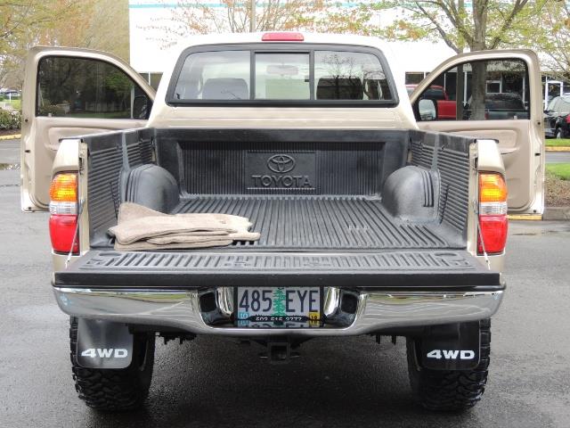 2003 Toyota Tacoma 2dr Xtracab V6 / SR5 / 4X4 / 5-SPEED MANUAL/LIFTED   - Photo 21 - Portland, OR 97217