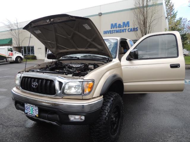 2003 Toyota Tacoma 2dr Xtracab V6 / SR5 / 4X4 / 5-SPEED MANUAL/LIFTED   - Photo 25 - Portland, OR 97217