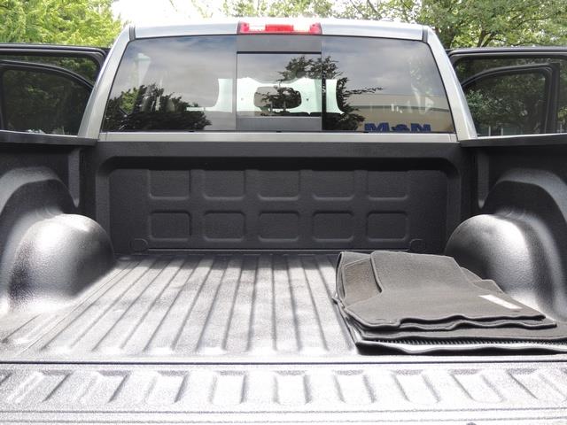 2012 RAM 1500 Big Horn Crew Cab  / 4X4 / 1-OWNER / LIFTED   - Photo 24 - Portland, OR 97217