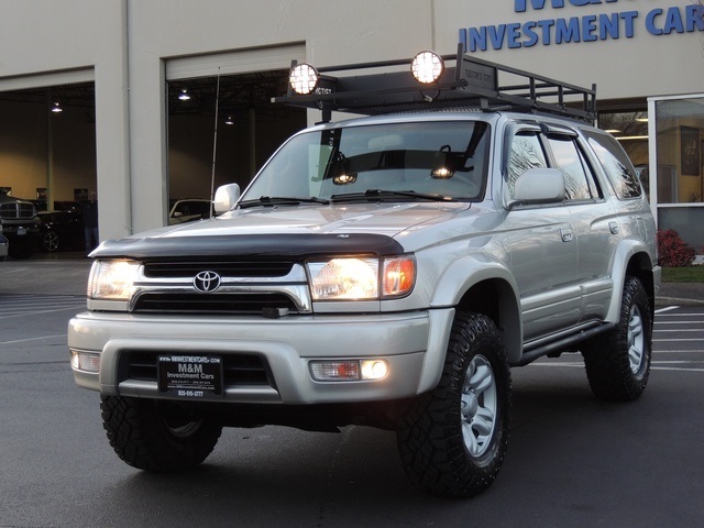 2001 Toyota 4Runner Limited / 4X4 / Leather / Heated seats / LIFTED