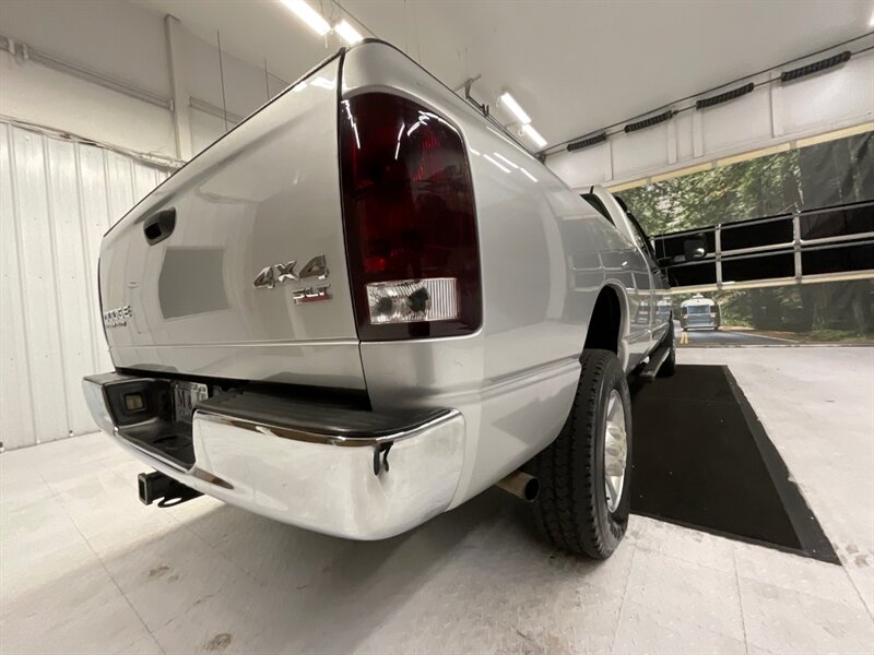 2004 Dodge Ram 2500 SLT Quad Cab 4X4 / 5.7L V8 / LOCAL TRUCK/ LONG BED  / RUST FREE / Spray in bed liner & Towing Package / 175,000 MILES - Photo 11 - Gladstone, OR 97027