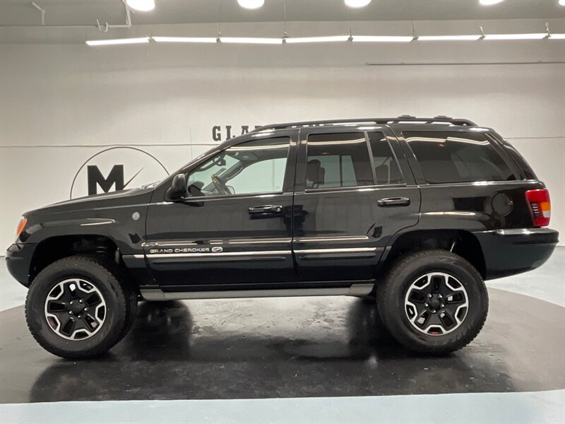 2004 Jeep Grand Cherokee Overland 4X4 / 4.7L V8 HO / LIFTED / 63,000 MILES  / BRAND NEW TIRES - Photo 3 - Gladstone, OR 97027