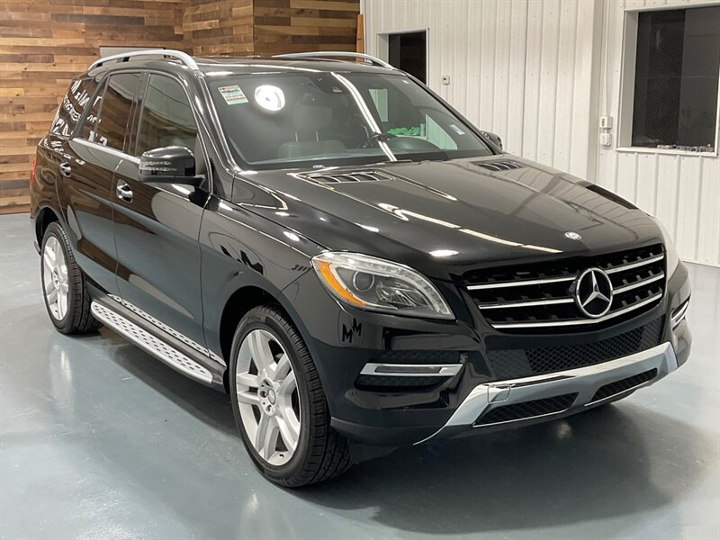 2014 Mercedes-Benz ML 350 4MATIC SUV / AWD / Leather / Sunroof  / Heated Seats / Backup Camera - Photo 2 - Gladstone, OR 97027