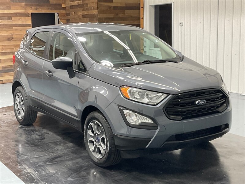 2020 Ford EcoSport S Sport Utility / 3 Cyl ECOBOOST TURBO / 1-OWNER  / Backup Camera - Photo 2 - Gladstone, OR 97027