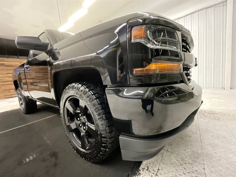 2018 Chevrolet Silverado 1500 LS Regular Cab 2Dr / 5.3L V8 / 1-OWNER / 51K MILES  / BLACK EDITION / Excel Cond - Photo 9 - Gladstone, OR 97027