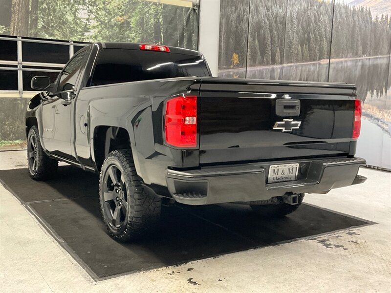 2018 Chevrolet Silverado 1500 LS Regular Cab 2Dr / 5.3L V8 / 1-OWNER / 51K MILES  / BLACK EDITION / Excel Cond - Photo 8 - Gladstone, OR 97027