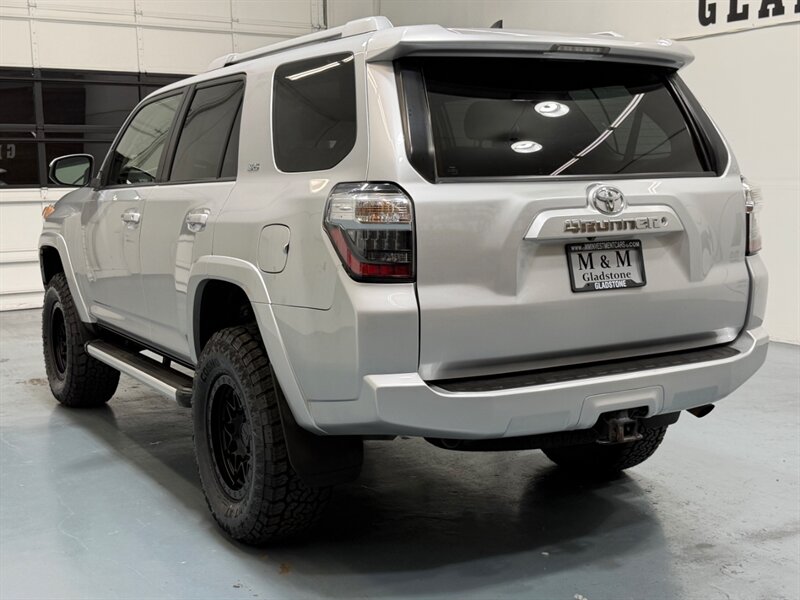 2014 Toyota 4Runner SR5 4X4 3RD ROW SEAT /LEATHER HEATED SEATS/LIFTED /1-OWNER LOCAL/ NEW WHEELS & TIRES - Photo 8 - Gladstone, OR 97027