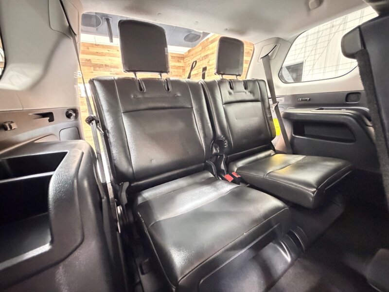 2014 Toyota 4Runner SR5 4X4 3RD ROW SEAT /LEATHER HEATED SEATS/LIFTED /1-OWNER LOCAL/ NEW WHEELS & TIRES - Photo 13 - Gladstone, OR 97027
