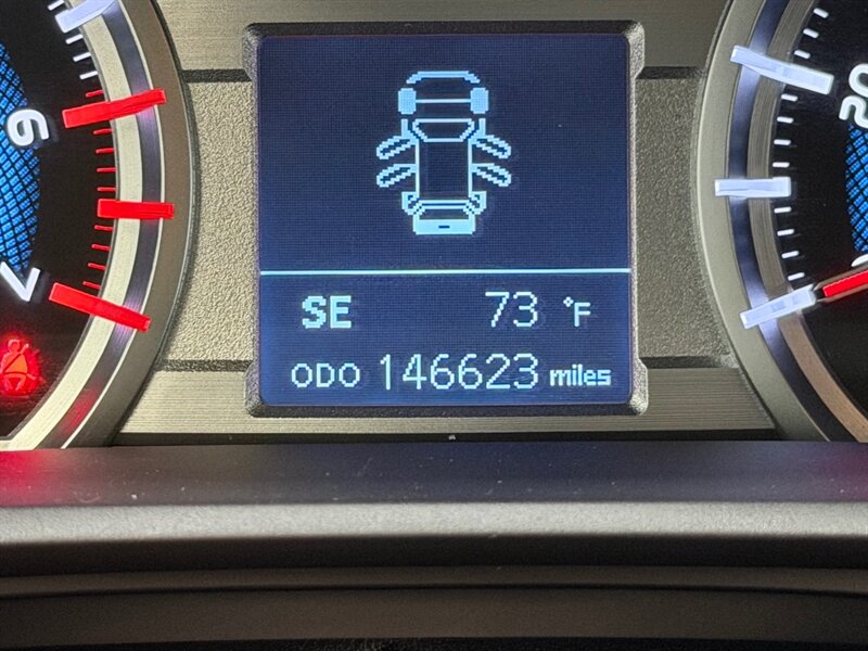 2014 Toyota 4Runner SR5 4X4 3RD ROW SEAT /LEATHER HEATED SEATS/LIFTED /1-OWNER LOCAL/ NEW WHEELS & TIRES - Photo 53 - Gladstone, OR 97027