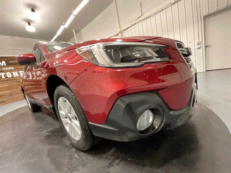 2018 Subaru Outback 2.5i Premium AWD / Heated Seats / 51,000 MILES  / Backup Camera - Photo 34 - Gladstone, OR 97027