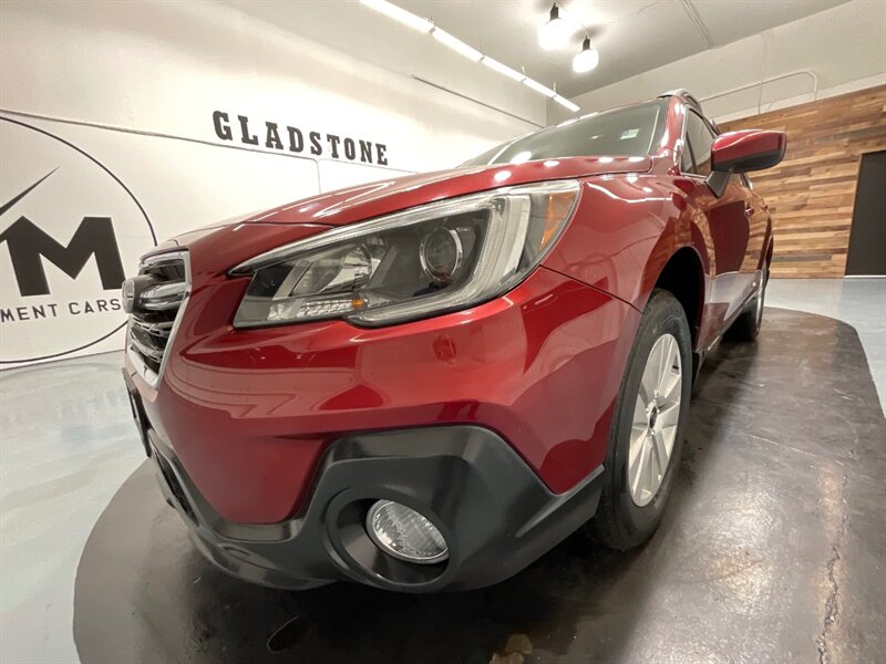 2018 Subaru Outback 2.5i Premium AWD / Heated Seats / 51,000 MILES  / Backup Camera - Photo 33 - Gladstone, OR 97027