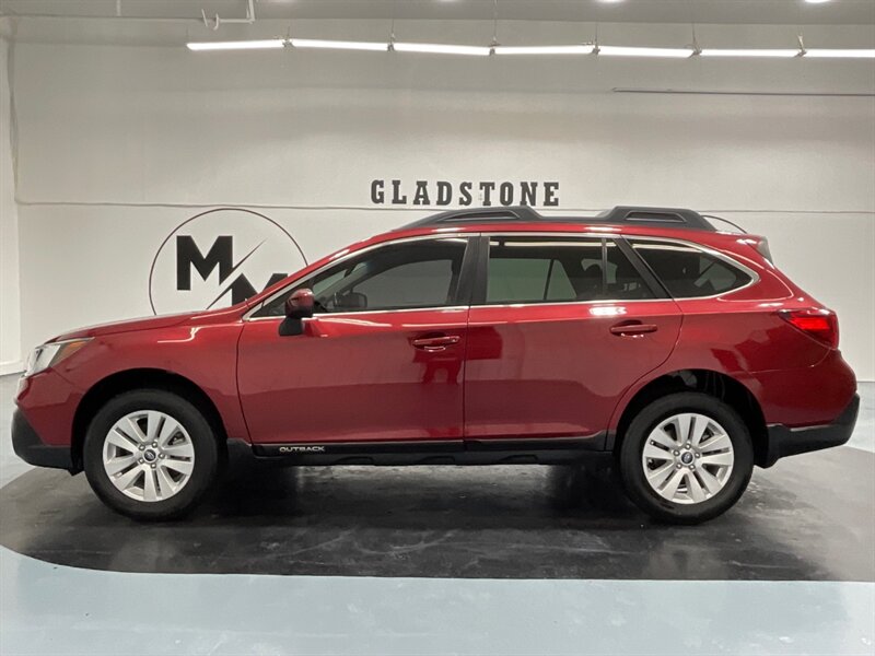 2018 Subaru Outback 2.5i Premium AWD / Heated Seats / 51,000 MILES  / Backup Camera - Photo 3 - Gladstone, OR 97027