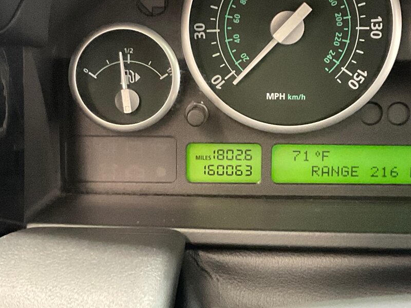 2006 Land Rover Range Rover Supercharged 4x4 / V8, Supercharged, 4.2L/ LOADED / Leather Heated Seats / Navigation & Backup Camera / Sunroof / LOW MILES/ Great Service History - Photo 56 - Gladstone, OR 97027