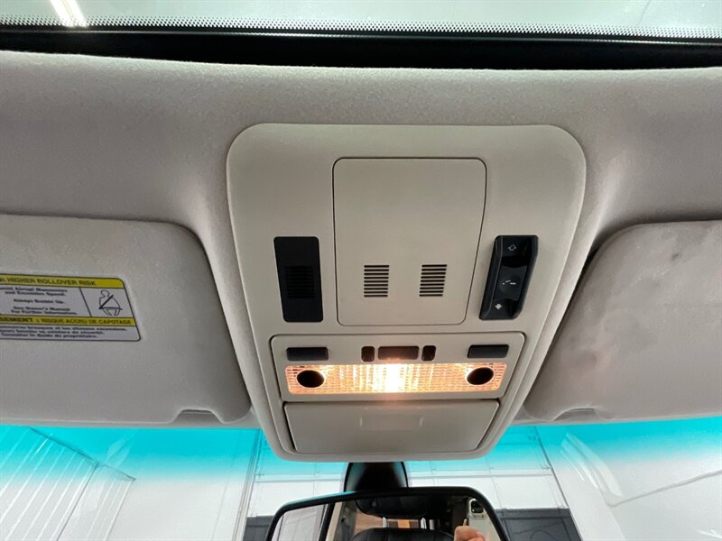 2006 Land Rover Range Rover Supercharged 4x4 / V8, Supercharged, 4.2L/ LOADED / Leather Heated Seats / Navigation & Backup Camera / Sunroof / LOW MILES/ Great Service History - Photo 41 - Gladstone, OR 97027