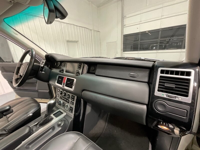 2006 Land Rover Range Rover Supercharged 4x4 / V8, Supercharged, 4.2L/ LOADED / Leather Heated Seats / Navigation & Backup Camera / Sunroof / LOW MILES/ Great Service History - Photo 36 - Gladstone, OR 97027
