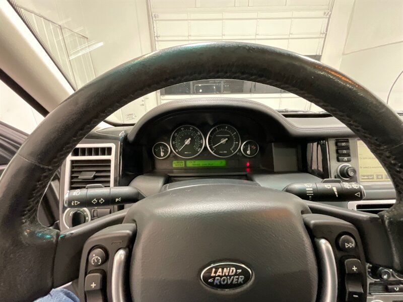 2006 Land Rover Range Rover Supercharged 4x4 / V8, Supercharged, 4.2L/ LOADED / Leather Heated Seats / Navigation & Backup Camera / Sunroof / LOW MILES/ Great Service History - Photo 44 - Gladstone, OR 97027