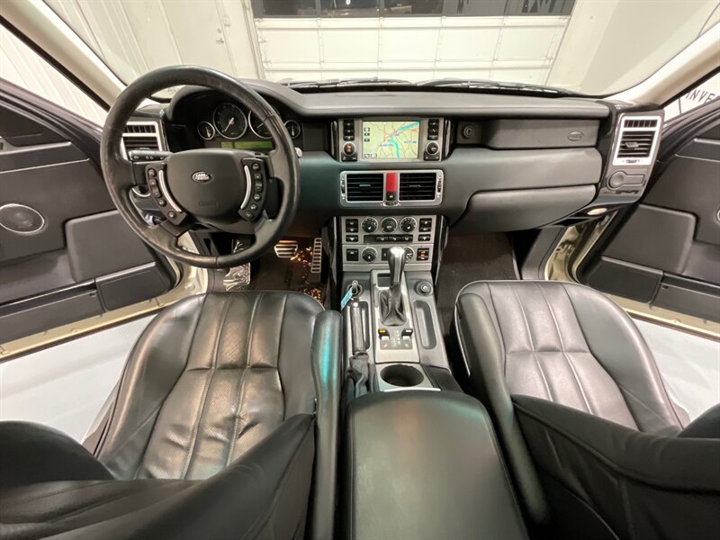 2006 Land Rover Range Rover Supercharged 4x4 / V8, Supercharged, 4.2L/ LOADED / Leather Heated Seats / Navigation & Backup Camera / Sunroof / LOW MILES/ Great Service History - Photo 22 - Gladstone, OR 97027