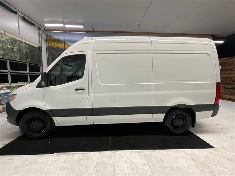 2021 Mercedes-Benz Sprinter 2500 CARGO VAN / 3.0L V6 DIESEL / HIGHROOF 144 " WB  / Backup Camera / Excel Cond - Photo 3 - Gladstone, OR 97027