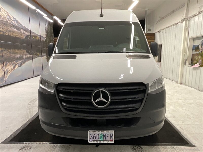 2021 Mercedes-Benz Sprinter 2500 CARGO VAN / 3.0L V6 DIESEL / HIGHROOF 144 " WB  / Backup Camera / Excel Cond - Photo 5 - Gladstone, OR 97027