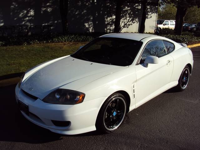 2005 Hyundai Tiburon GS