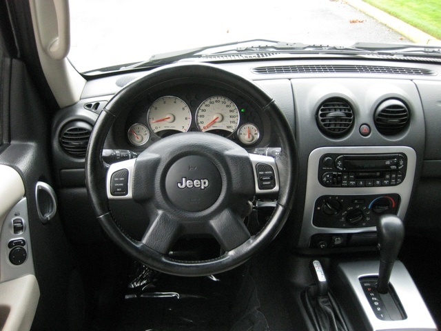 2002 Jeep Liberty Limited Edition 4WD / Leather Seats / Loaded