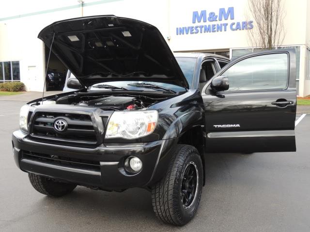 2008 Toyota Tacoma V6 4X4 / DOUBLE CAB / TRD-SPORT Pkg / LIFTED   - Photo 13 - Portland, OR 97217