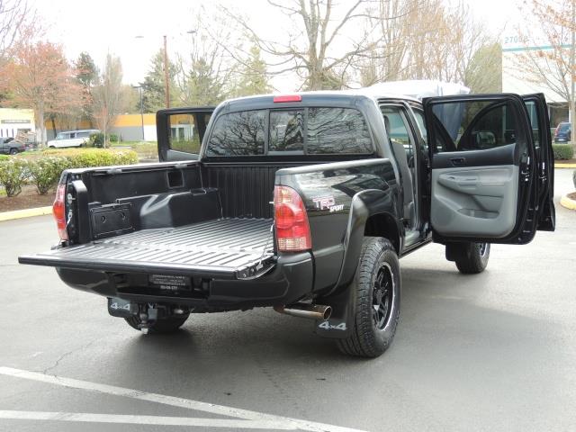 2008 Toyota Tacoma V6 4X4 / DOUBLE CAB / TRD-SPORT Pkg / LIFTED   - Photo 16 - Portland, OR 97217