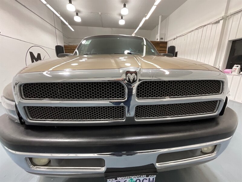 2001 Dodge Ram 2500 SLT Laramie Quad Cab 4X4 /5.9L DIESEL / 5-SPEED / LONG BED / LEVELED W. BRAND NEW WHEELS & TIRES / ZERO RUST / Rear airbags / ONLY 111K MILES - Photo 30 - Gladstone, OR 97027