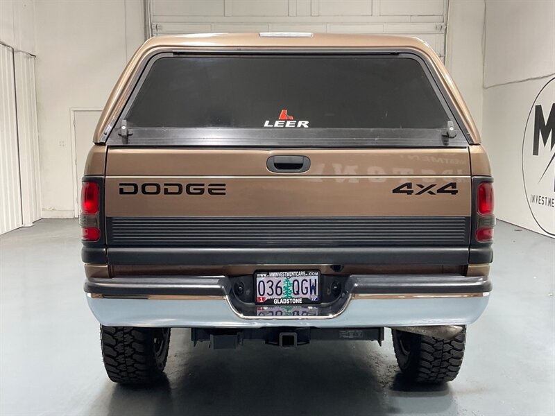 2001 Dodge Ram 2500 SLT Laramie Quad Cab 4X4 /5.9L DIESEL / 5-SPEED / LONG BED / LEVELED W. BRAND NEW WHEELS & TIRES / ZERO RUST / Rear airbags / ONLY 111K MILES - Photo 6 - Gladstone, OR 97027