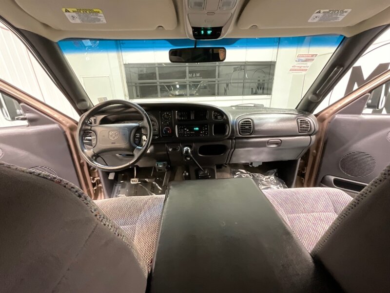 2001 Dodge Ram 2500 SLT Laramie Quad Cab 4X4 /5.9L DIESEL / 5-SPEED / LONG BED / LEVELED W. BRAND NEW WHEELS & TIRES / ZERO RUST / Rear airbags / ONLY 111K MILES - Photo 43 - Gladstone, OR 97027