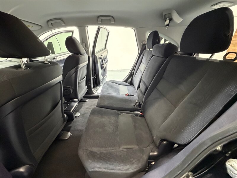 2011 Honda CR-V SE Sport Utility AWD /2.4L 4Cyl / ZERO RUST - Photo 10 - Gladstone, OR 97027