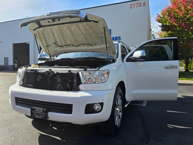 2008 Toyota Sequoia LIMITED 4X4 V8 5.7L / EVERY OPTION / 1-OWNER / DVD / NAVi / CAM / SUNROOF / HEATED LEATHER / NEW TIRES / EXCELLENT RECORDS - Photo 26 - Portland, OR 97217