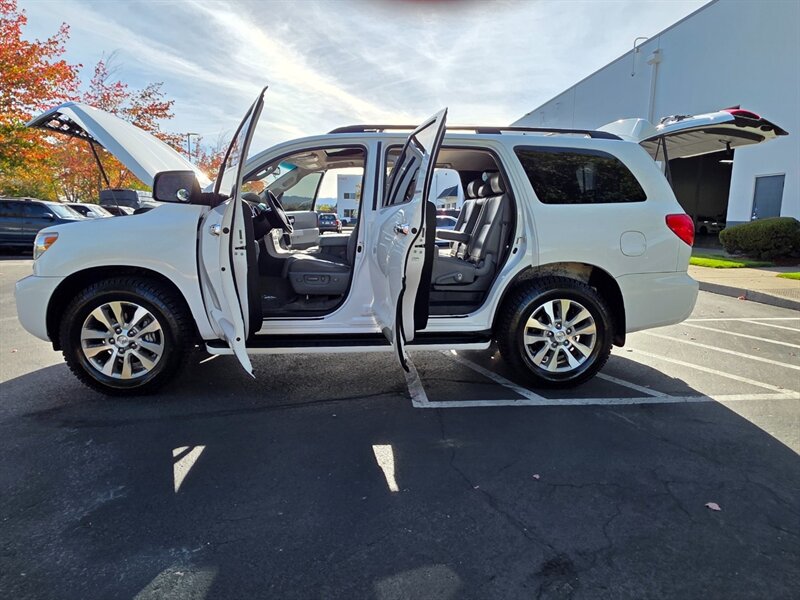 2008 Toyota Sequoia LIMITED 4X4 V8 5.7L / EVERY OPTION / 1-OWNER / DVD / NAVi / CAM / SUNROOF / HEATED LEATHER / NEW TIRES / EXCELLENT RECORDS - Photo 23 - Portland, OR 97217