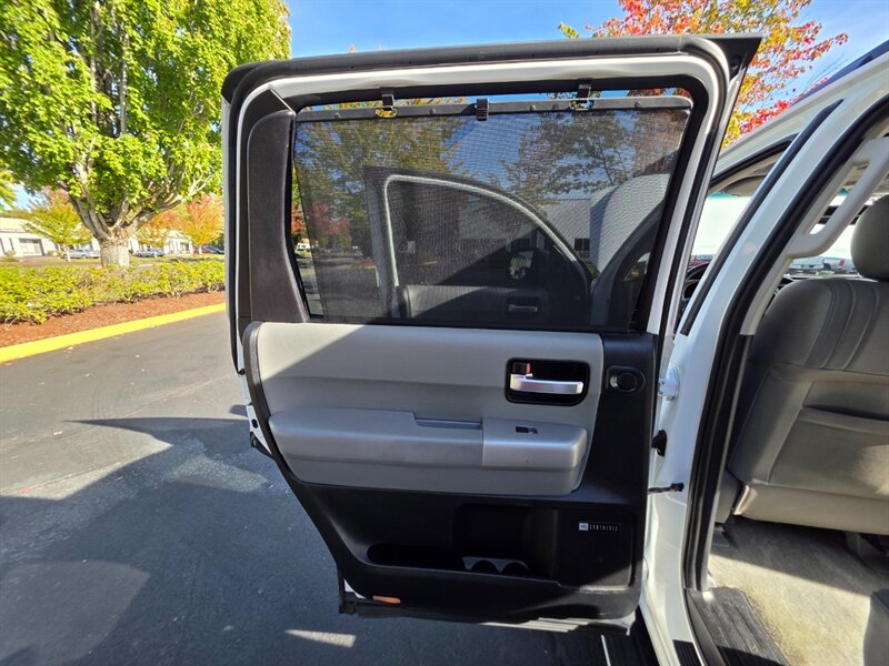 2008 Toyota Sequoia LIMITED 4X4 V8 5.7L / EVERY OPTION / 1-OWNER / DVD / NAVi / CAM / SUNROOF / HEATED LEATHER / NEW TIRES / EXCELLENT RECORDS - Photo 61 - Portland, OR 97217