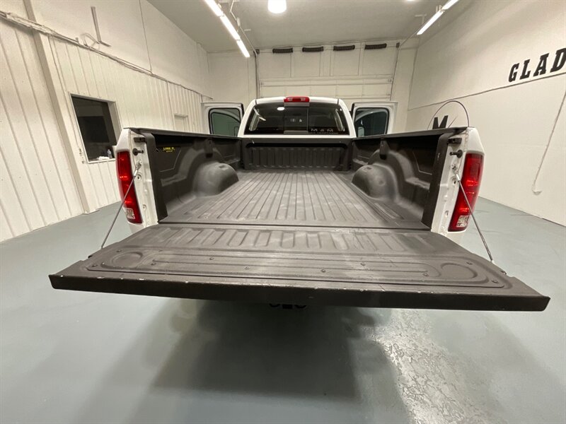 2004 Dodge Ram 2500 SLT 4X4 5.9L CUMMINS DIESEL / ZERO RUST /104K MILE / LONG BED / LOCAL TRUCK - Photo 10 - Gladstone, OR 97027