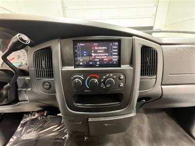 2004 Dodge Ram 2500 SLT 4X4 5.9L CUMMINS DIESEL / ZERO RUST /104K MILE  / LONG BED / LOCAL TRUCK - Photo 17 - Gladstone, OR 97027