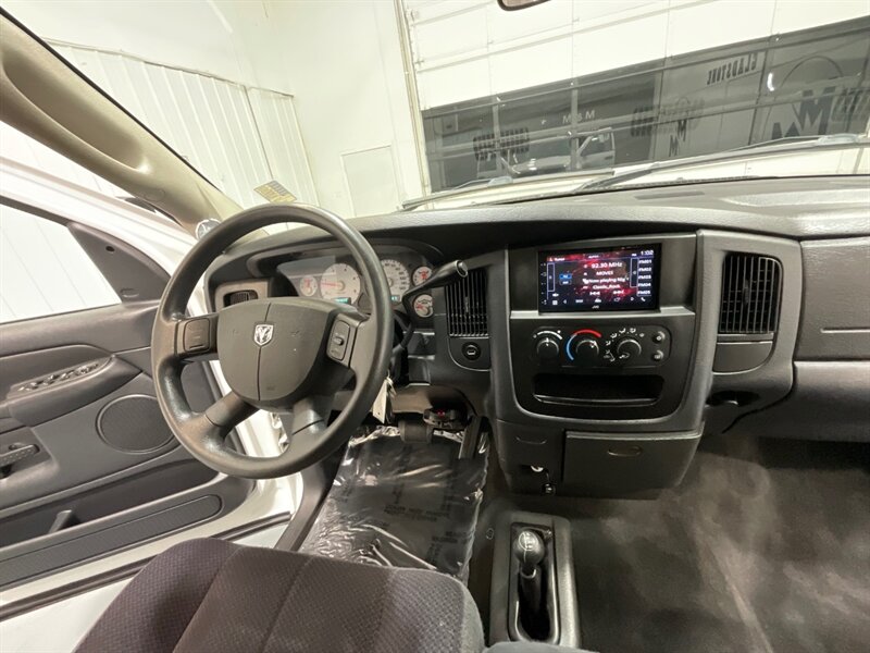 2004 Dodge Ram 2500 SLT 4X4 5.9L CUMMINS DIESEL / ZERO RUST /104K MILE / LONG BED / LOCAL TRUCK - Photo 42 - Gladstone, OR 97027