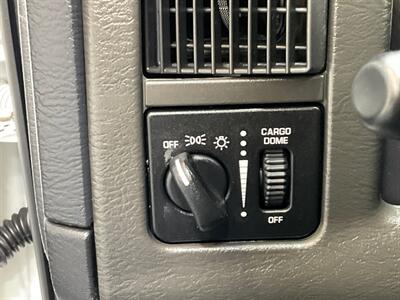 2004 Dodge Ram 2500 SLT 4X4 5.9L CUMMINS DIESEL / ZERO RUST /104K MILE  / LONG BED / LOCAL TRUCK - Photo 32 - Gladstone, OR 97027