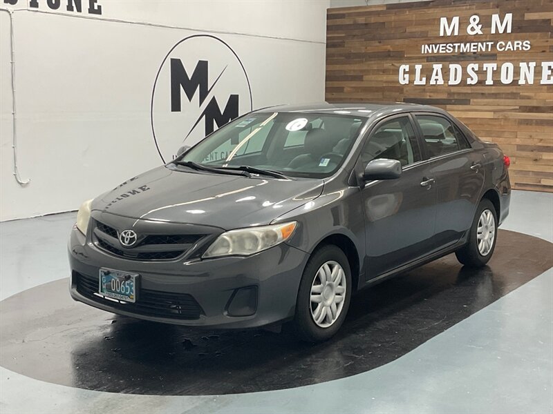 2011 Toyota Corolla LE Sedan / 4Cyl / LOCAL CAR / Excel Cond   - Photo 1 - Gladstone, OR 97027