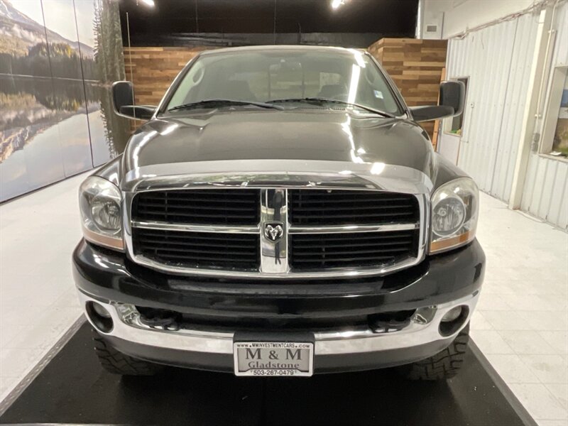 2006 Dodge Ram 2500 4X4 SLT  / 5.7L V8 GAS / 6-INC LIFT KIT  / LIFTED w/ 37 " TOYO OPEN COUNTRY R/T TIRES & 20 " WHEELS / LOCAL TRUCK / RUST FREE / SHARP & CLEAN !! - Photo 5 - Gladstone, OR 97027