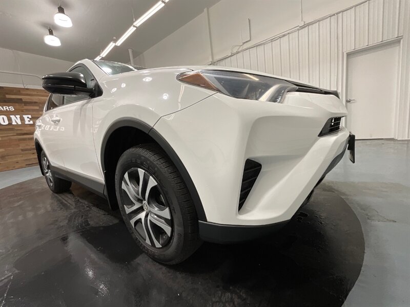 2017 Toyota RAV4 LE SUV AWD / 2.5L 4 Cyl / LOCAL / 22,000 MILES  / LOCAL RUST FREE / NEW Cond - Photo 51 - Gladstone, OR 97027