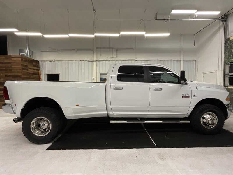 2012 RAM 3500 SLT Crew Cab 4X4 / 6.7L DIESEL / DUALLY / LONG BED  / RUST FREE / Excel Cond - Photo 4 - Gladstone, OR 97027