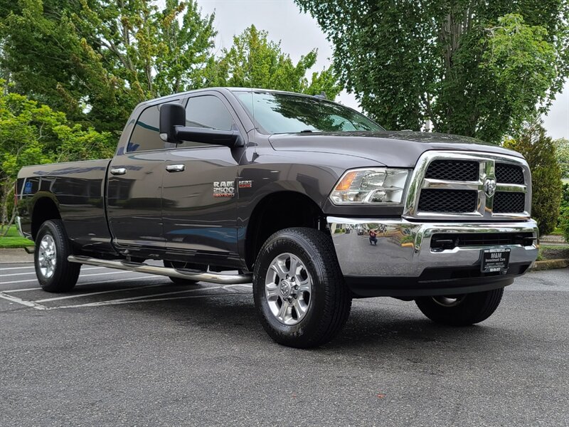 2016 RAM 2500 Outdoorsman  / 4x4 / HEMI 6.4 Liter / Crew Cab /  Long Bed / Lifted / 1-Owner - Photo 2 - Portland, OR 97217