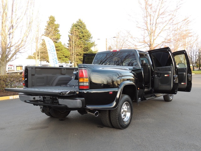 2003 GMC Sierra 3500 SLT/ 4X4 / Duramax Diesel / DUALLY / Regency PKG   - Photo 28 - Portland, OR 97217