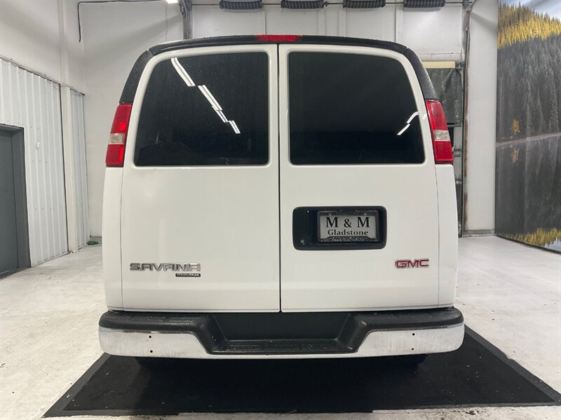 2016 GMC Savana Cargo Van 2500 / 4.8L V8 / ONLY 92,000 MILES  / BF GOODRICH TIRES / CARGO VAN / 3/4 TON - Photo 6 - Gladstone, OR 97027