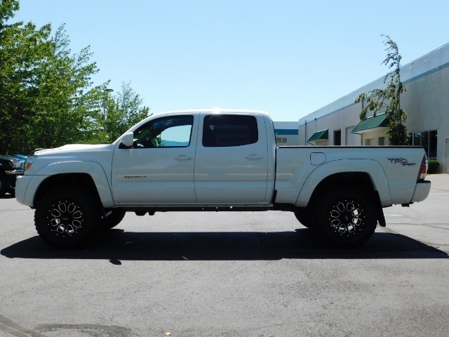 2009 Toyota Tacoma SPORT EDITION / TRD/ 4x4 /Long Bed/ 1-OWNER LIFTED