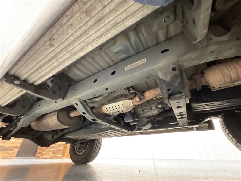 2002 Toyota 4Runner SR5 4X4 / 3.4L V6 / LIFTED /Sunroof / ZERO RUST / Sunroof / Luggage Rack / Towing Pkg / FRESH TIMING BELT SERVICE + WATER PUMP JUST DONE - Photo 41 - Gladstone, OR 97027