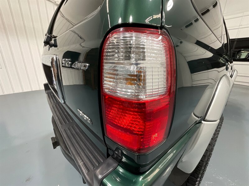 2002 Toyota 4Runner SR5 4X4 / 3.4L V6 / LIFTED /Sunroof / ZERO RUST / Sunroof / Luggage Rack / Towing Pkg / FRESH TIMING BELT SERVICE + WATER PUMP JUST DONE - Photo 28 - Gladstone, OR 97027