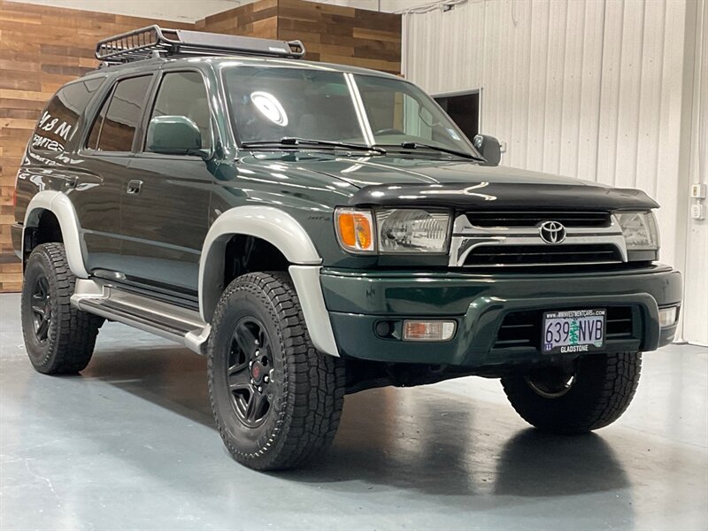 2002 Toyota 4Runner SR5 4X4 / 3.4L V6 / LIFTED /Sunroof / ZERO RUST / Sunroof / Luggage Rack / Towing Pkg / FRESH TIMING BELT SERVICE + WATER PUMP JUST DONE - Photo 49 - Gladstone, OR 97027