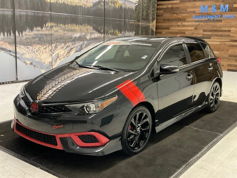 2018 Toyota Corolla iM Hatchback / 1.8L 4Cyl / Backup Camera / SPORT !  / Local Oregon Car / Excellent condition / Sharp & Clean ! - Photo 1 - Gladstone, OR 97027